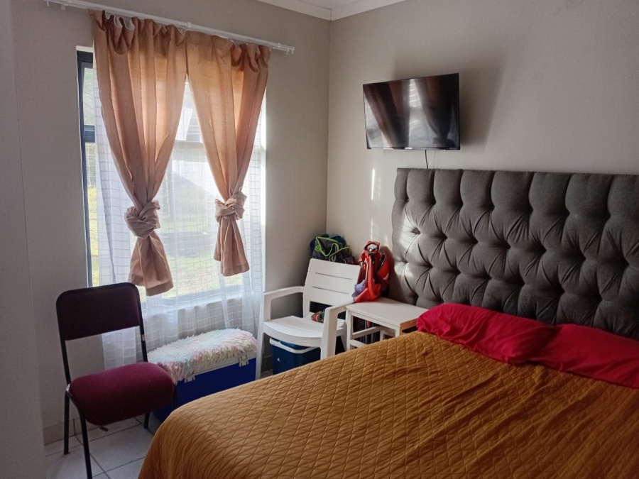 To Let 2 Bedroom Property for Rent in Kidds Beach Eastern Cape